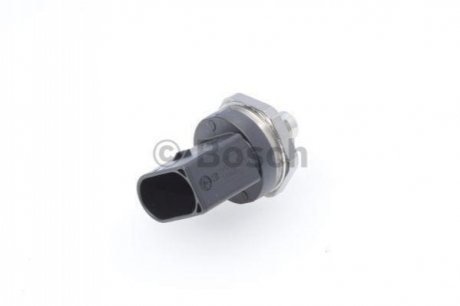 Датчик давления подачи топлива VW Touaran 2.0 BOSCH 0 261 545 026