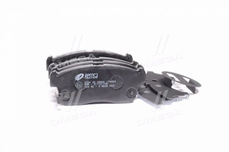 Колодка гальм. диск. DAIHATSU CHARADE 1.0 03-, CUORE VII 03-, TREVIS 06 - передн. (вир-во) REMSA 0724.02