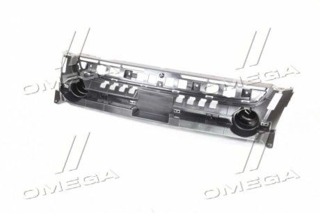 Решетка радиатора внутр. FORD KUGA / ESCAPE 13-16 TEMPEST 023 4572 990 (фото 1)